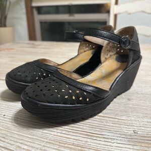 Fly London Yven Black Perforated Wedge Heel Sandal Sz 39